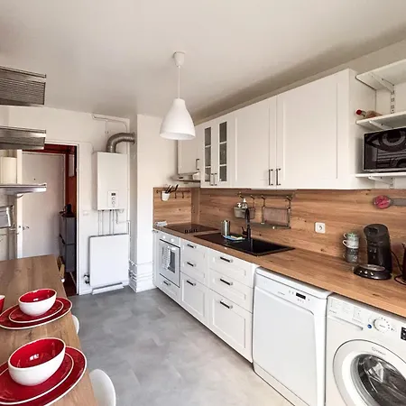 Cozy & Quiet Near Paris Sleeps 4 Апартаменты Ивры-Сур-Сеине