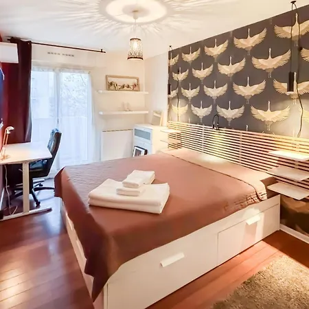 Cozy & Quiet Near Paris Sleeps 4 * Ивры-Сур-Сеине